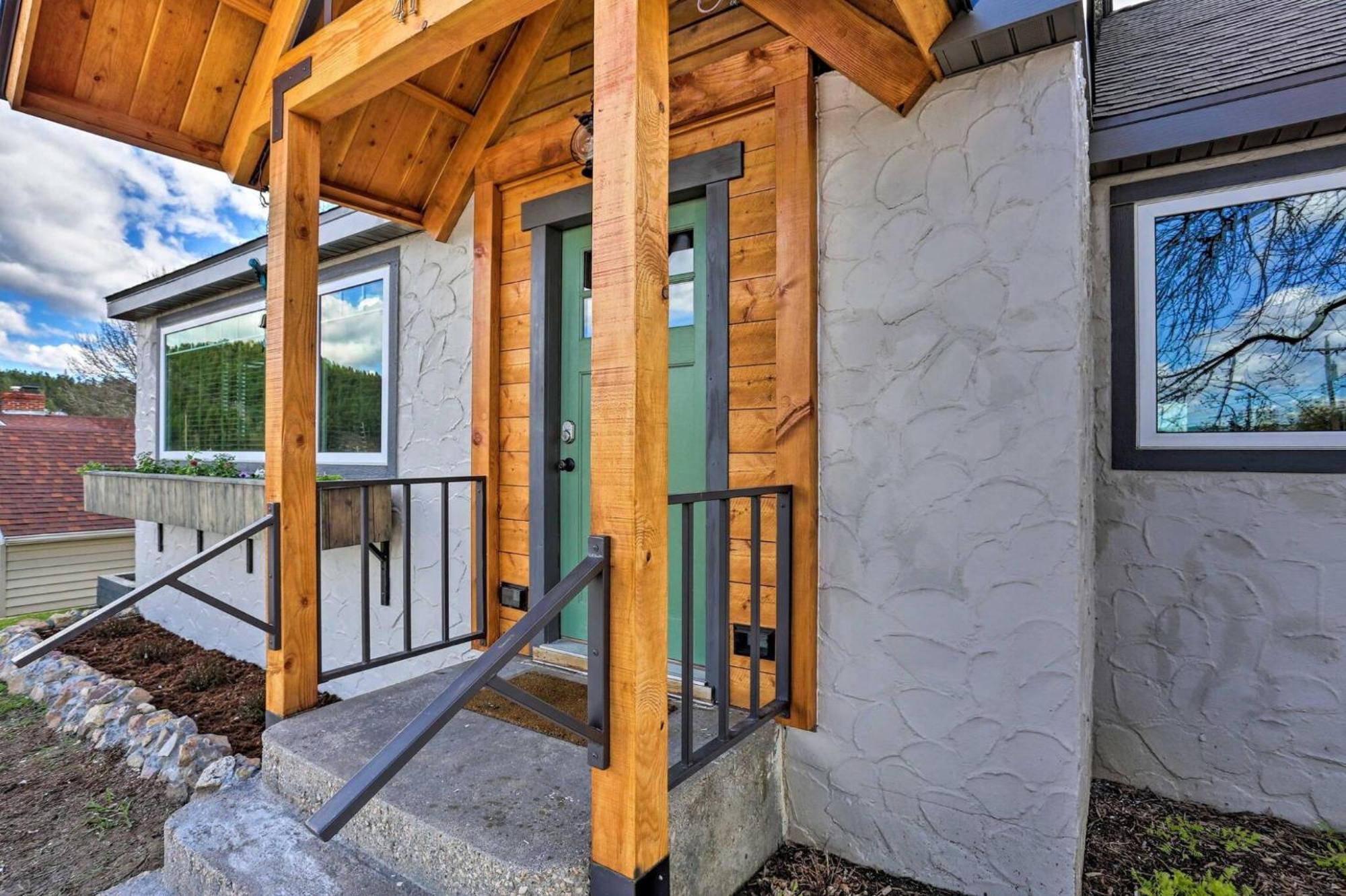 Cozy Custer Cottage W Deck: Walk To Shops Food エクステリア 写真